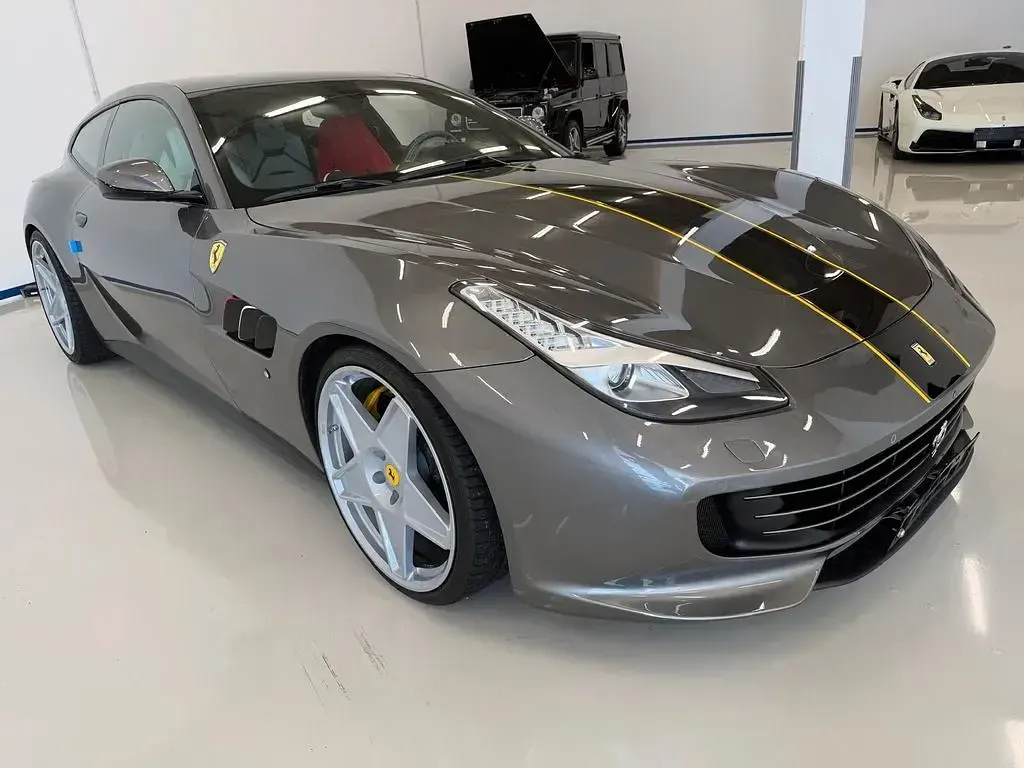 Gebraucht Ferrari GTC4Lusso 689 PS (506 kW) 2017 Grau Kombi