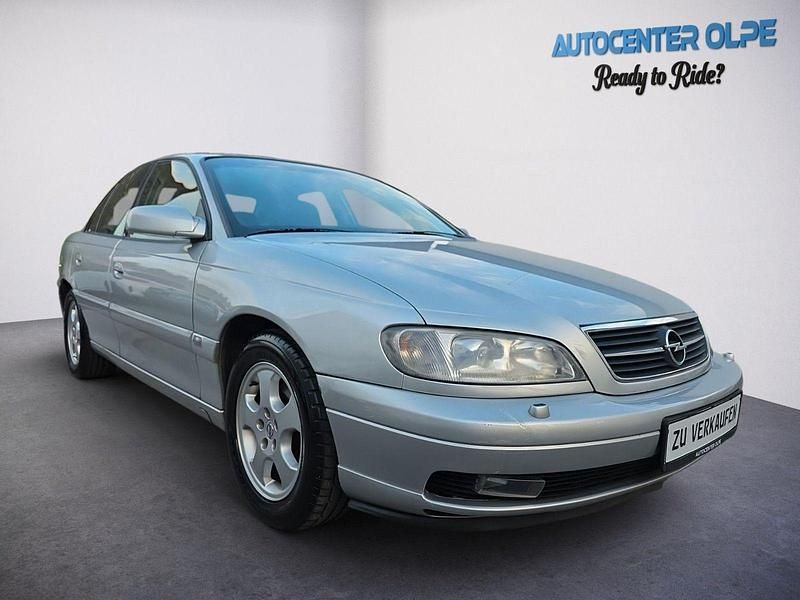 Silber Gebraucht 2000 Opel Omega Limousine | 2.599 € (Fairer Preis) - Bild 1/4