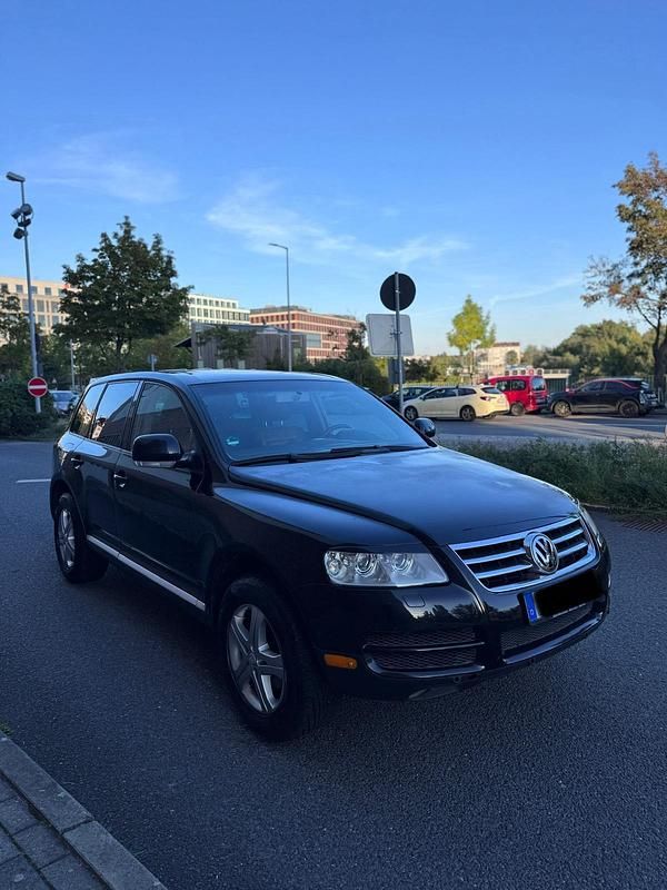 Schwarz Gebraucht 2003 VW Touareg SUV | 2.800 € (Fairer Preis) - Bild 1/4