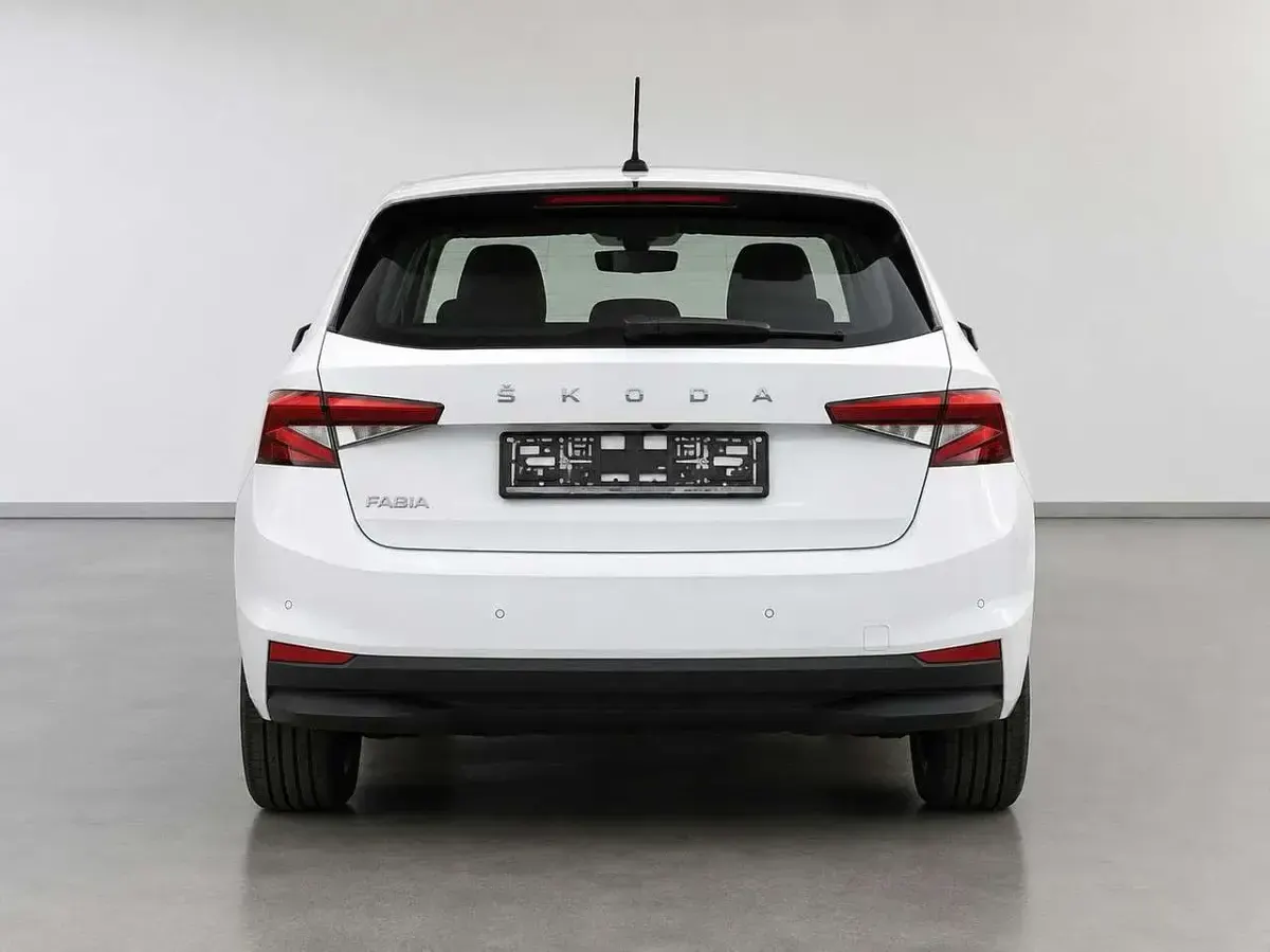 Gebraucht Skoda Fabia Selection 95 PS (69 kW) 2025 Weiß Kleinwagen
