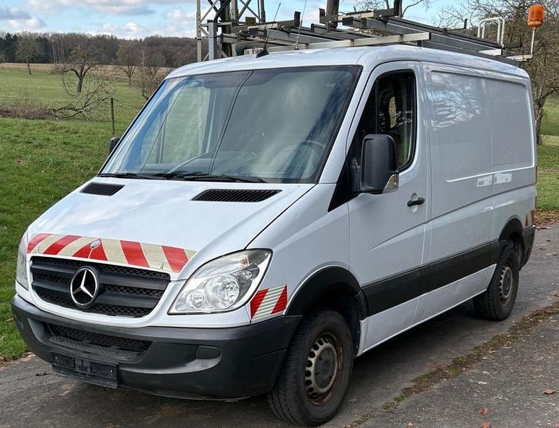 Gebraucht Mercedes Sprinter 190 PS (139 kW) 2011 Weiß Van