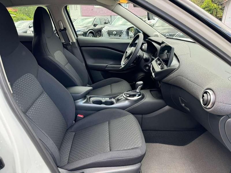 Gebraucht Nissan Juke Acenta 114 PS (83 kW) 2024 Weiss SUV