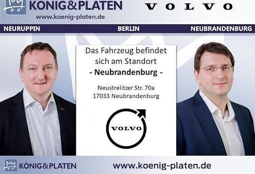 Neu Volvo XC40 Plus 163 PS (119 kW) 2026 Grau SUV