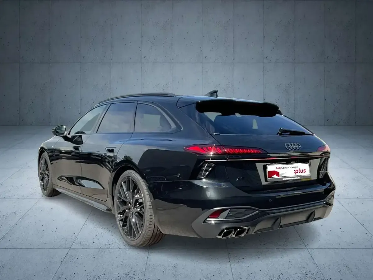 Gebraucht Audi A6 Ambiente 204 PS (150 kW) 2025 Daytonagrau perleffekt Kombi