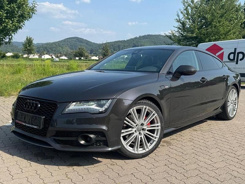 Oolonggrau metallic Gebraucht 2014 Audi A7 Sportback S-Line Kleinwagen | 14.999 € (Fairer Preis) - Bild 1/4