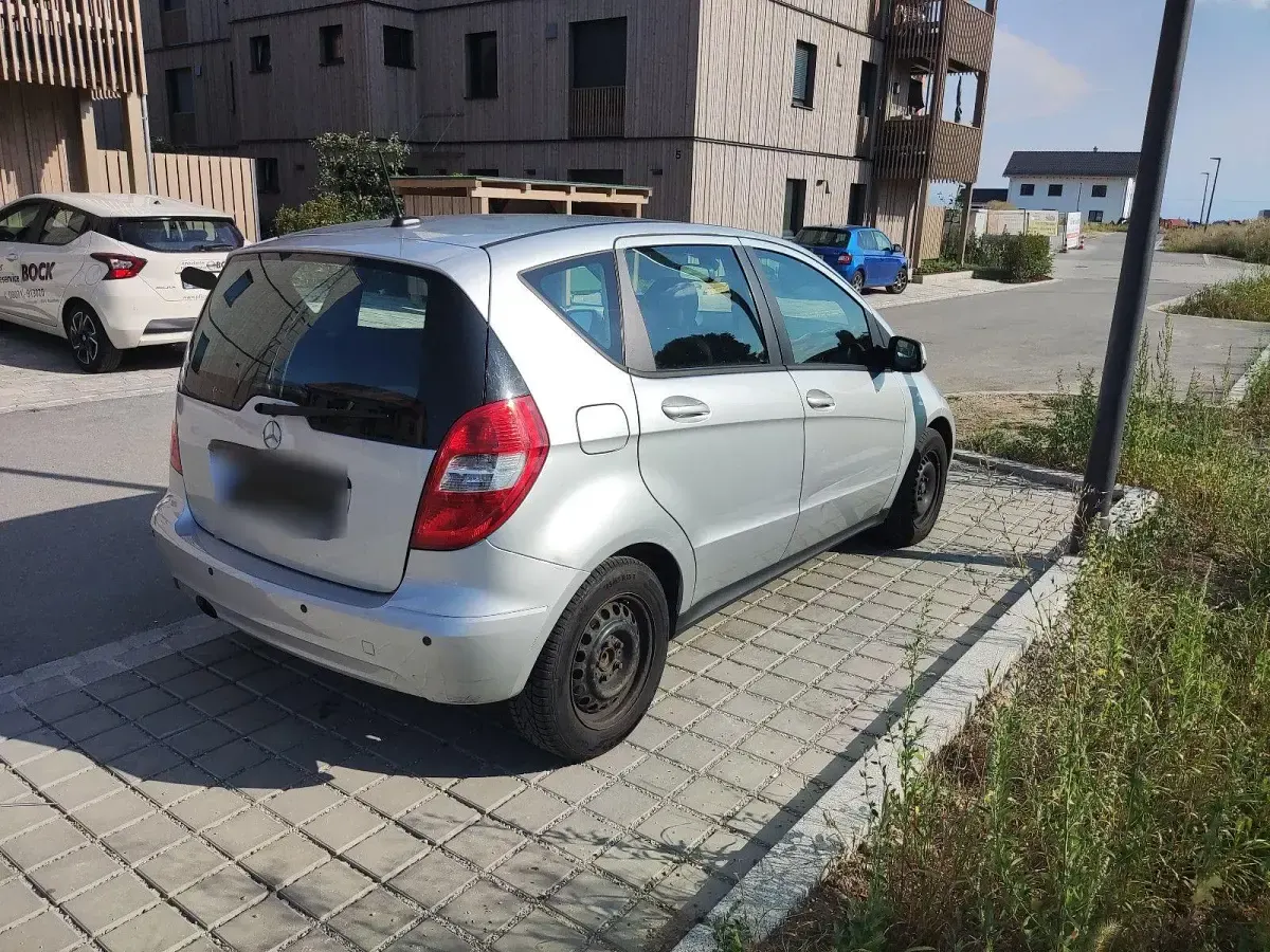 Gebraucht Mercedes A160 95 PS (69 kW) 2010 Schwarz Van / Kleinbus