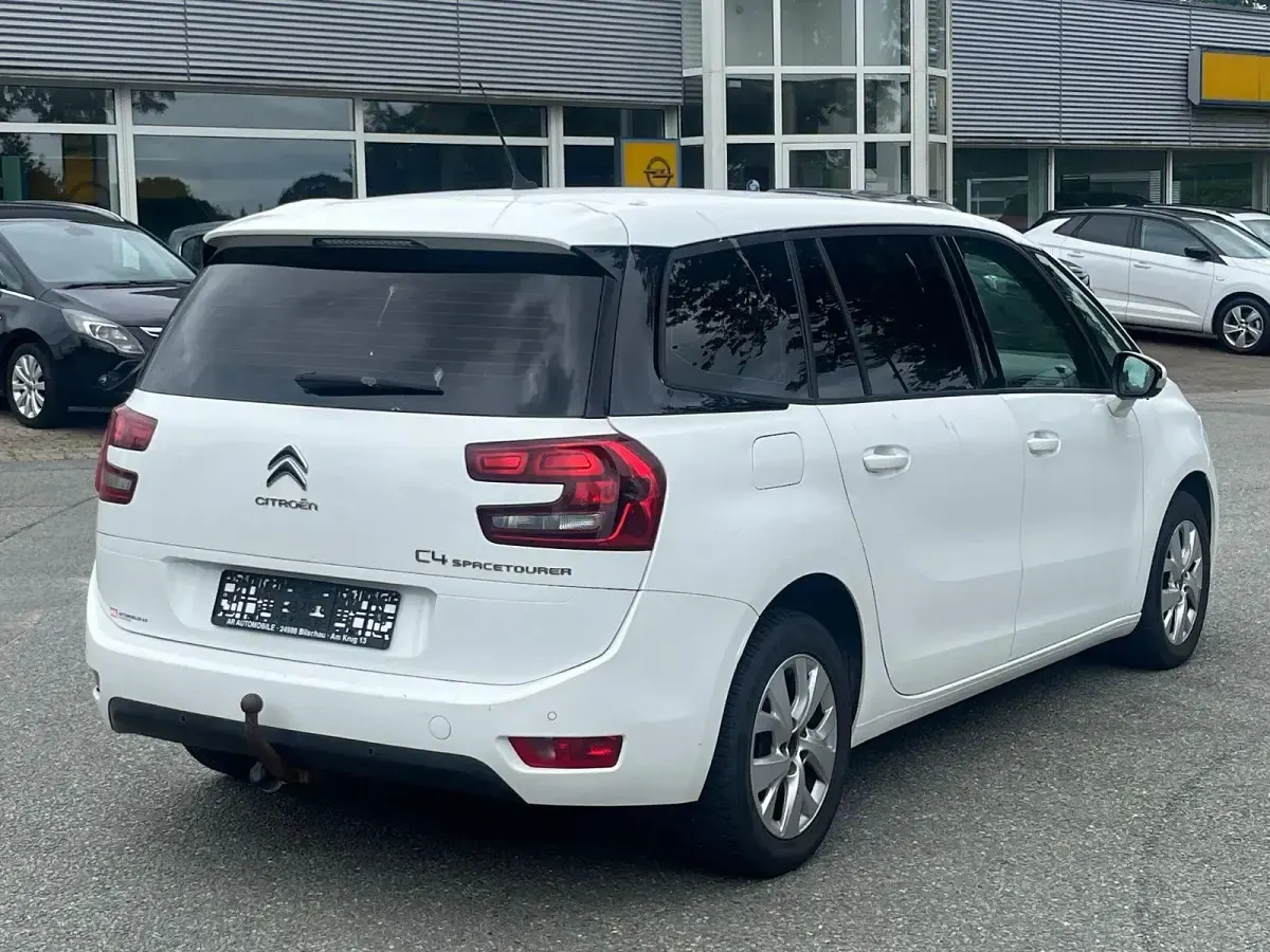 Gebraucht Citroën Grand C4 Picasso Feel 131 PS (96 kW) 2019 Weiß Van / Kleinbus