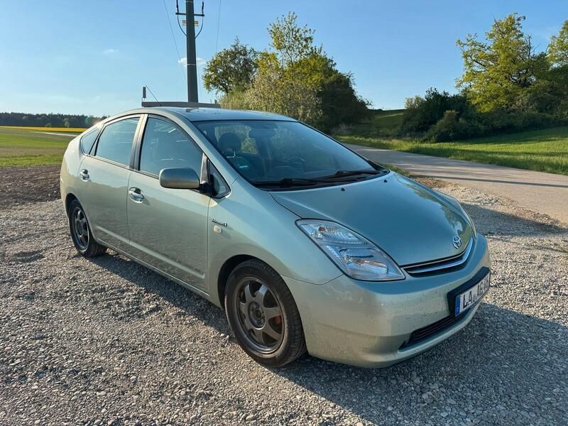 Grün Gebraucht 2008 Toyota Prius Kleinwagen | 4.999 € (Fairer Preis) - Bild 1/4