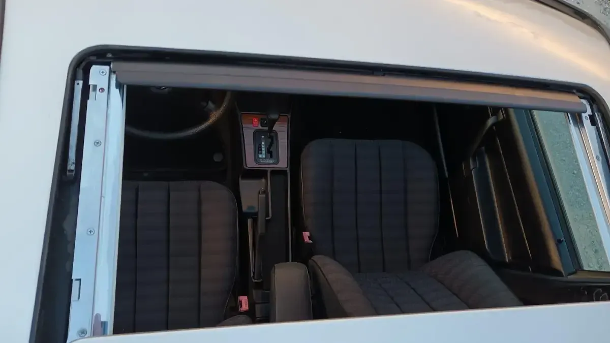 Gebraucht Mercedes 190 109 PS (80 kW) 1991 Gold Limousine