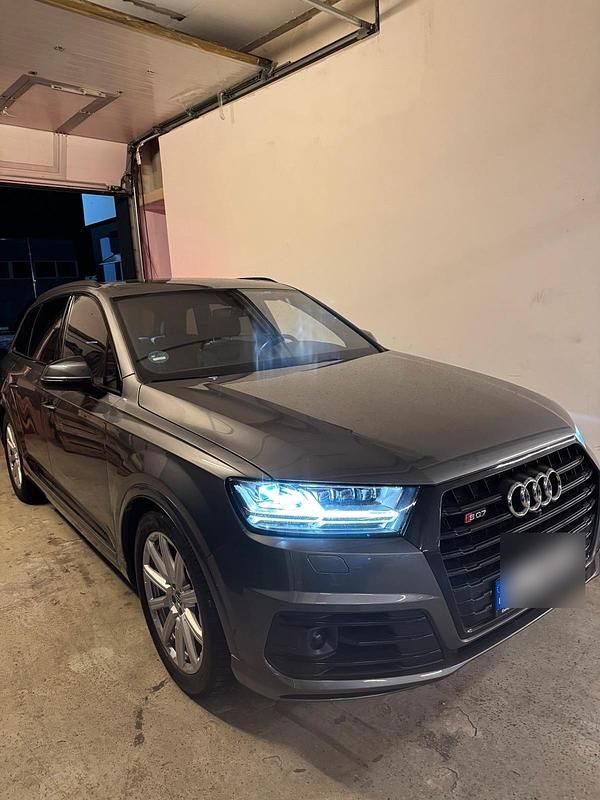Gebraucht Audi SQ7 Sport 435 PS (319 kW) 2017 Grau SUV