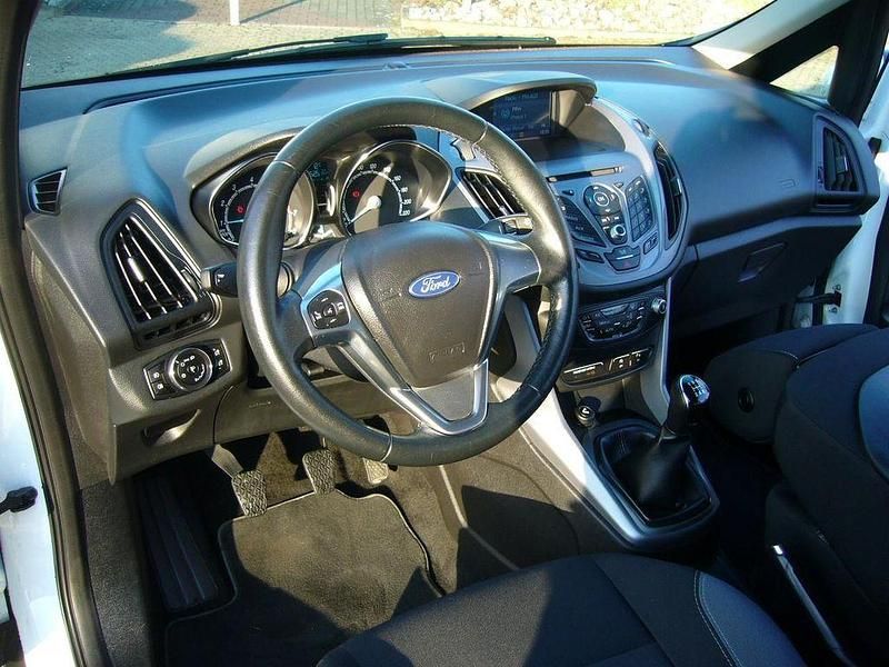 Gebraucht Ford B-MAX SYNC Edition 101 PS (74 kW) 2017 Weiß Van / Kleinbus