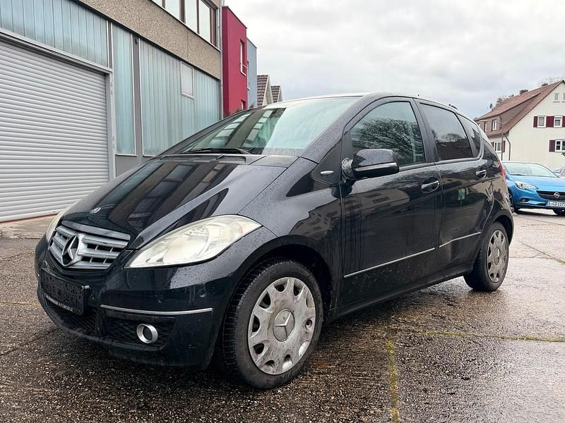 Gebraucht Mercedes A200 140 PS (102 kW) 2009 Schwarz Limousine