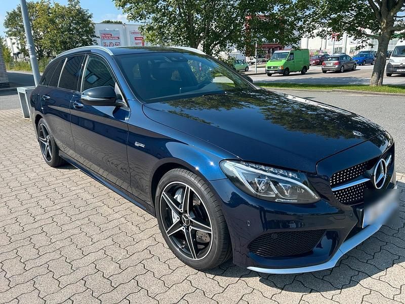 Blau Gebraucht 2017 Mercedes C43 AMG AMG Kombi | 24.500 € (Superpreis) - Bild 1/4