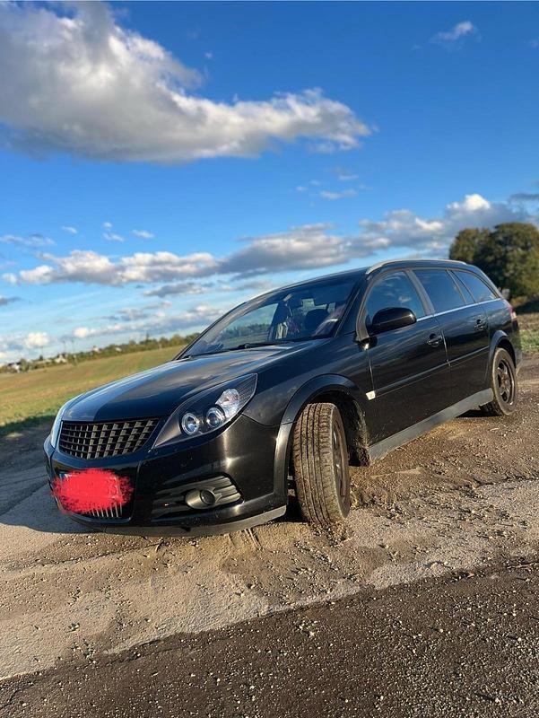 Schwarz Gebraucht 2007 Opel Vectra Kombi | 900 € - Bild 1/4