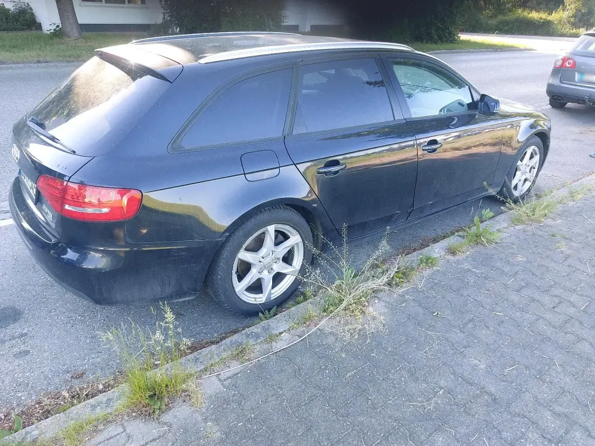 Gebraucht Audi A4 170 PS (125 kW) 2009 Schwarz Kombi