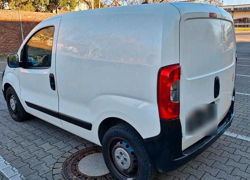 Gebraucht Peugeot Bipper 75 PS (55 kW) 2009 Weiß Van / Kleinbus