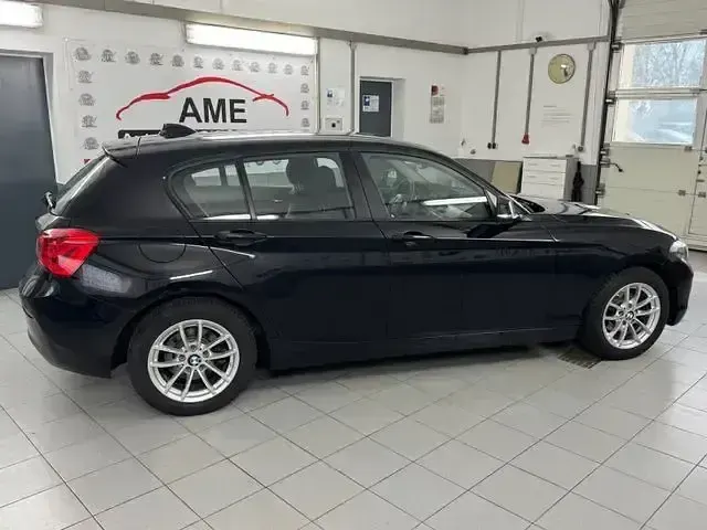 Gebraucht BMW 118 Advantage 136 PS (100 kW) 2018 Schwarz Kleinwagen