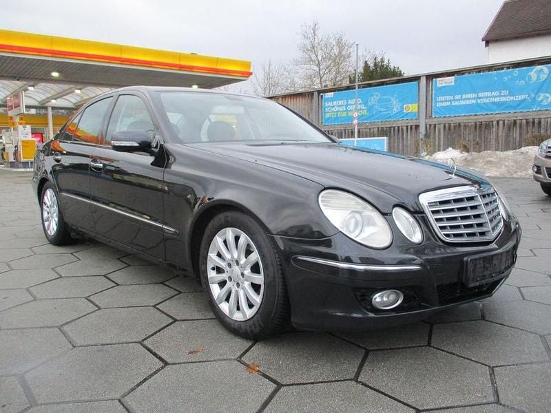 Gebraucht Mercedes E350 272 PS (200 kW) 2007 Schwarz Limousine