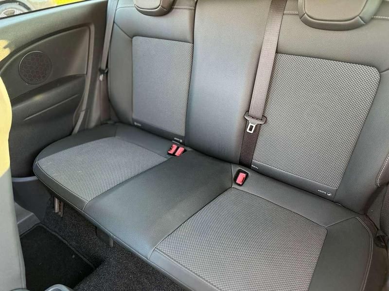 Gebraucht Opel Corsa Edition 80 PS (58 kW) 2009 Weiß Kleinwagen