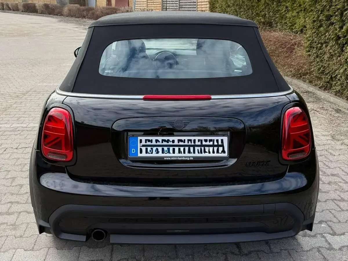Gebraucht Mini Cooper Cabriolet 136 PS (100 kW) 2022 Schwarz Cabrio