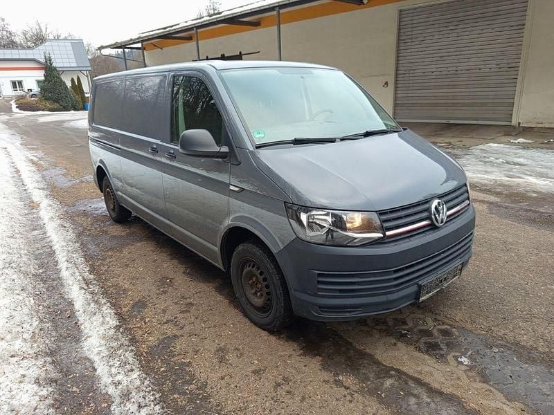 Grau Gebraucht 2018 VW Transporter Van | 8.200 € - Bild 1/4