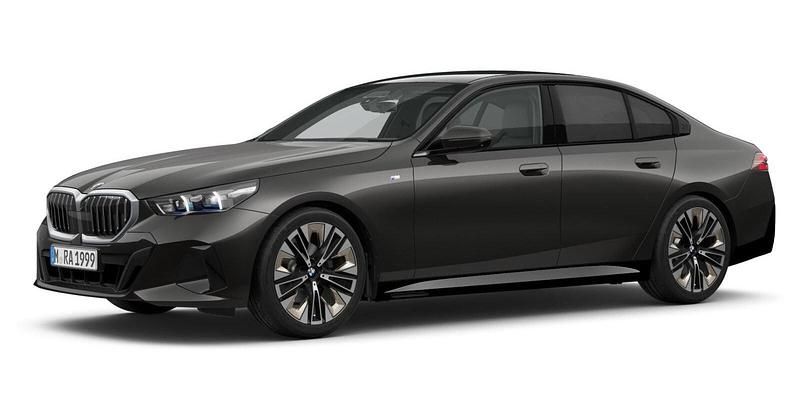 Grau Gebraucht 2025 BMW 520 Comfort Edition Limousine | 56.811 € (Fairer Preis) - Bild 1/4