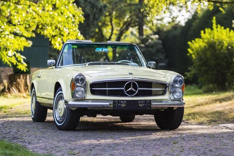 Gelb Gebraucht 1964 Mercedes 230 Cabrio | 109.300 € - Bild 1/4