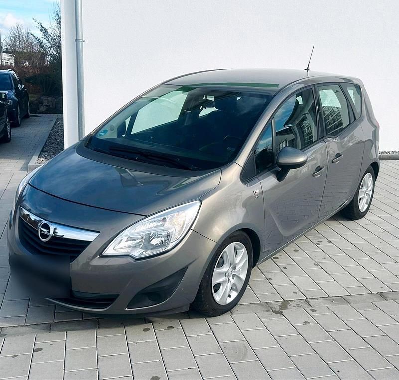 Gebraucht Opel Meriva Active 120 PS (88 kW) 2013 Braun Van / Kleinbus