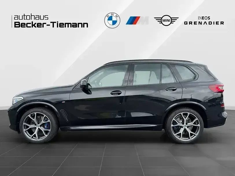 Gebraucht BMW X5 M Sport 340 PS (250 kW) 2022 Saphirschwarz SUV