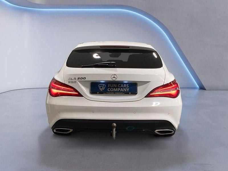Gebraucht Mercedes CLA200 Shooting Brake 156 PS (114 kW) 2019 Weiß Kombi