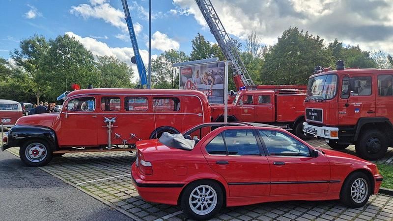 Gebraucht BMW 316 102 PS (75 kW) 1995 Rot Cabrio