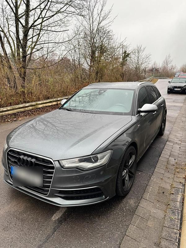 Grau Gebraucht 2012 Audi A6 Kombi | 10.250 € (Superpreis) - Bild 1/4
