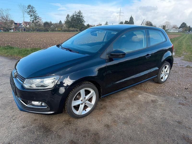 Gebraucht VW Polo Highline 66 PS (48 kW) 2014 Schwarz Kleinwagen