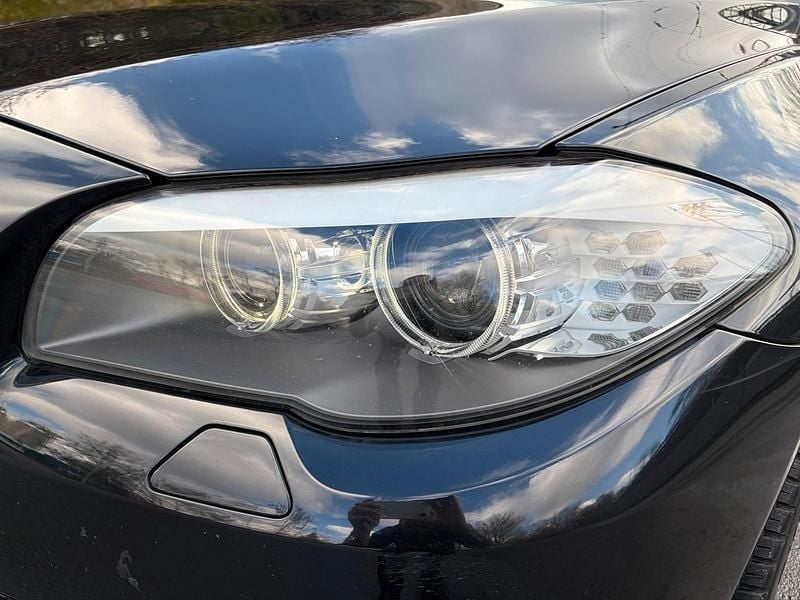 Second-hand BMW 523 204 CP (150 kW) 2010 Negru Break