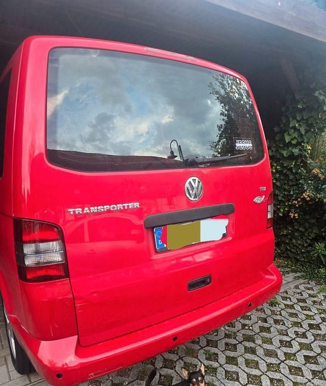 Gebraucht VW Transporter 131 PS (96 kW) 2006 Rot Van