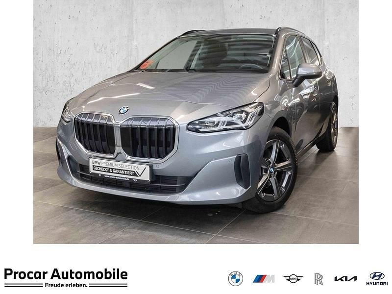 Gebraucht BMW 218 Active Tourer Sport Line 150 PS (110 kW) 2023 Van / Kleinbus