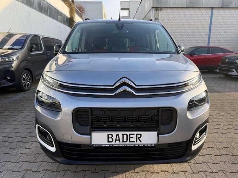 Gebraucht Citroën Berlingo 131 PS (96 kW) 2023 Artensegrau metallic Van / Kleinbus