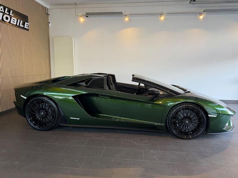 Gebraucht Lamborghini Aventador 740 PS (544 kW) 2020 Grün Cabrio