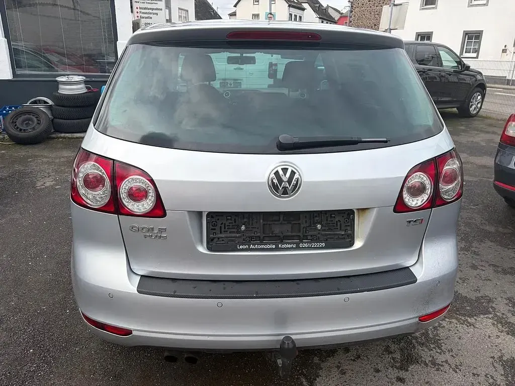 Używany VW Golf VI Team 122 KM (89 kW) 2011 Srebrny Hatchback