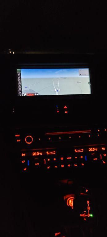 Gebraucht BMW 528 Sport Line 258 PS (189 kW) 2010 Grau Limousine