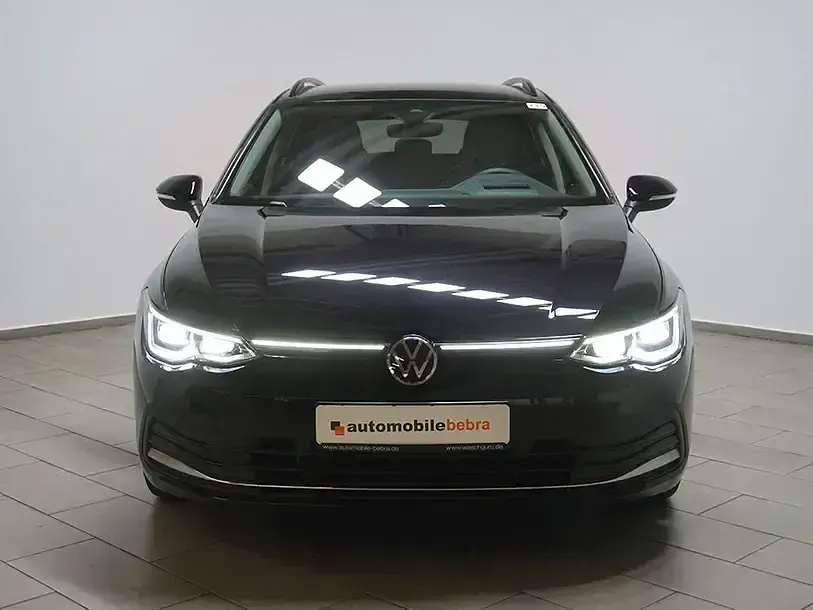 Gebraucht VW Golf VIII Style 150 PS (110 kW) 2021 Schwarz Limousine