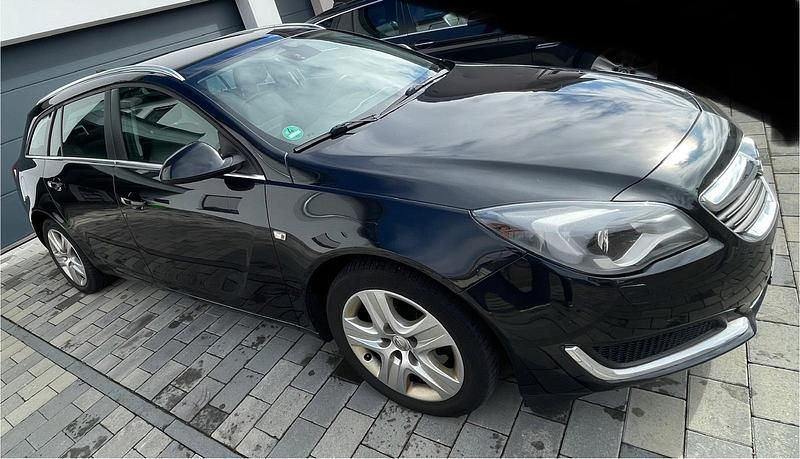Gebraucht Opel Insignia 170 PS (125 kW) 2015 Schwarz Kombi