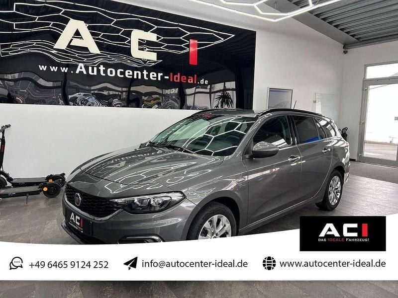 Gebraucht Fiat Tipo Lounge 120 PS (88 kW) 2019 Grau Limousine