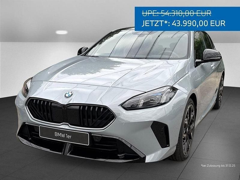 M brooklyn grau metallic Neu 2025 BMW 120 M Sport Kleinwagen | 43.990 € (Etwas zu teuer) - Bild 1/4
