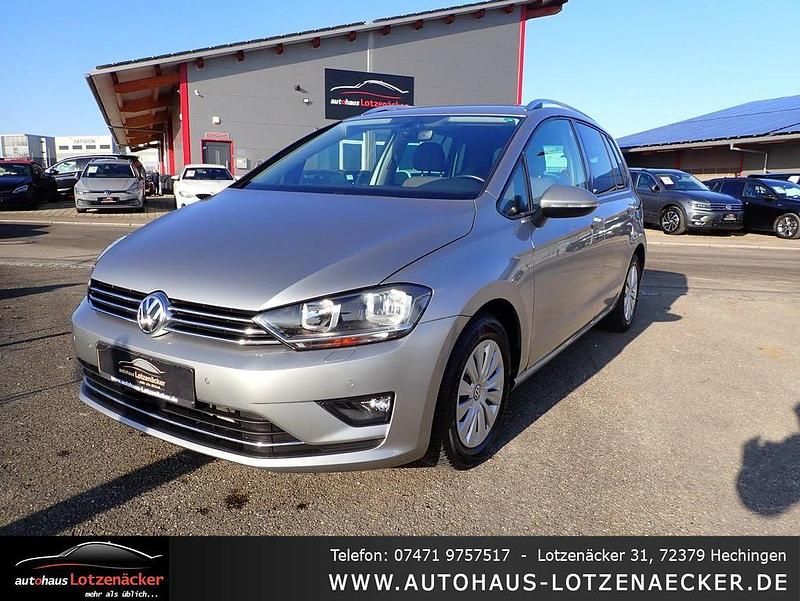 Silber Gebraucht 2016 VW Golf Sportsvan Allstar Van / Kleinbus | 13.990 € (Fairer Preis) - Bild 1/4