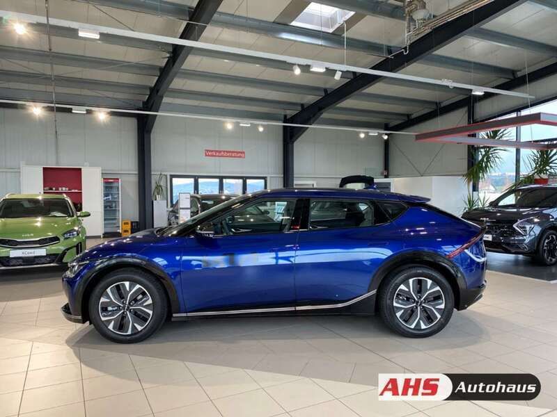 Gebraucht Kia EV6 Basis 167 kW (228 PS) 2025 Yachtblau met. SUV