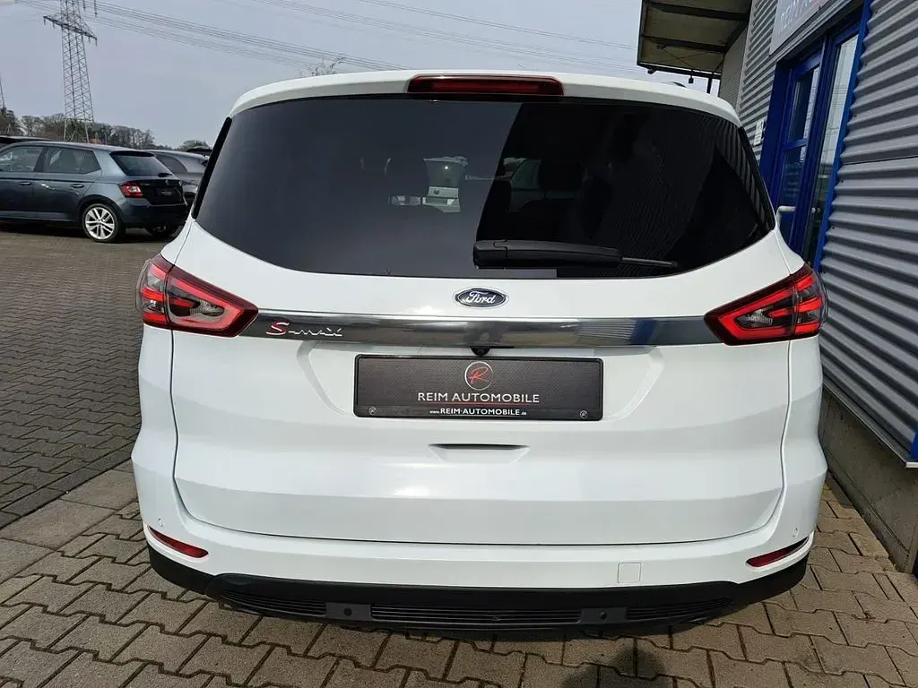 Gebraucht Ford S-MAX Business Edition 150 PS (110 kW) 2018 Frozen white Van / Kleinbus
