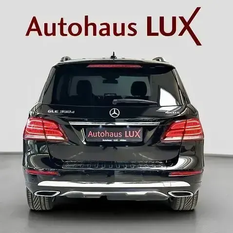 Gebraucht Mercedes GLE350 258 PS (189 kW) 2017 Obsidianschwarz  metalliclack SUV