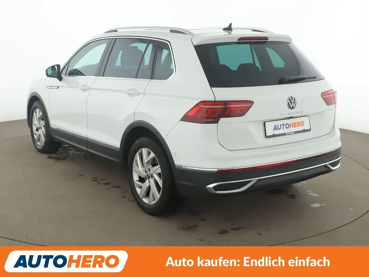 Używany VW Tiguan Elegance 150 KM (110 kW) 2022 Biały SUV