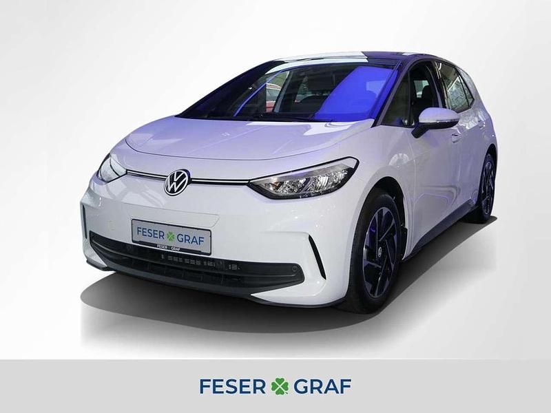 Gletscherweiß metallic / schwarz uni Neu 2025 VW ID.3 Pro Kleinwagen | 39.925 € (Fairer Preis) - Bild 1/4